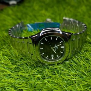 Diamond Blue Watch Black Dial Silver Chain